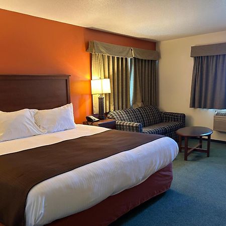Northwoods Inn & Suites - Blackduck Extérieur photo