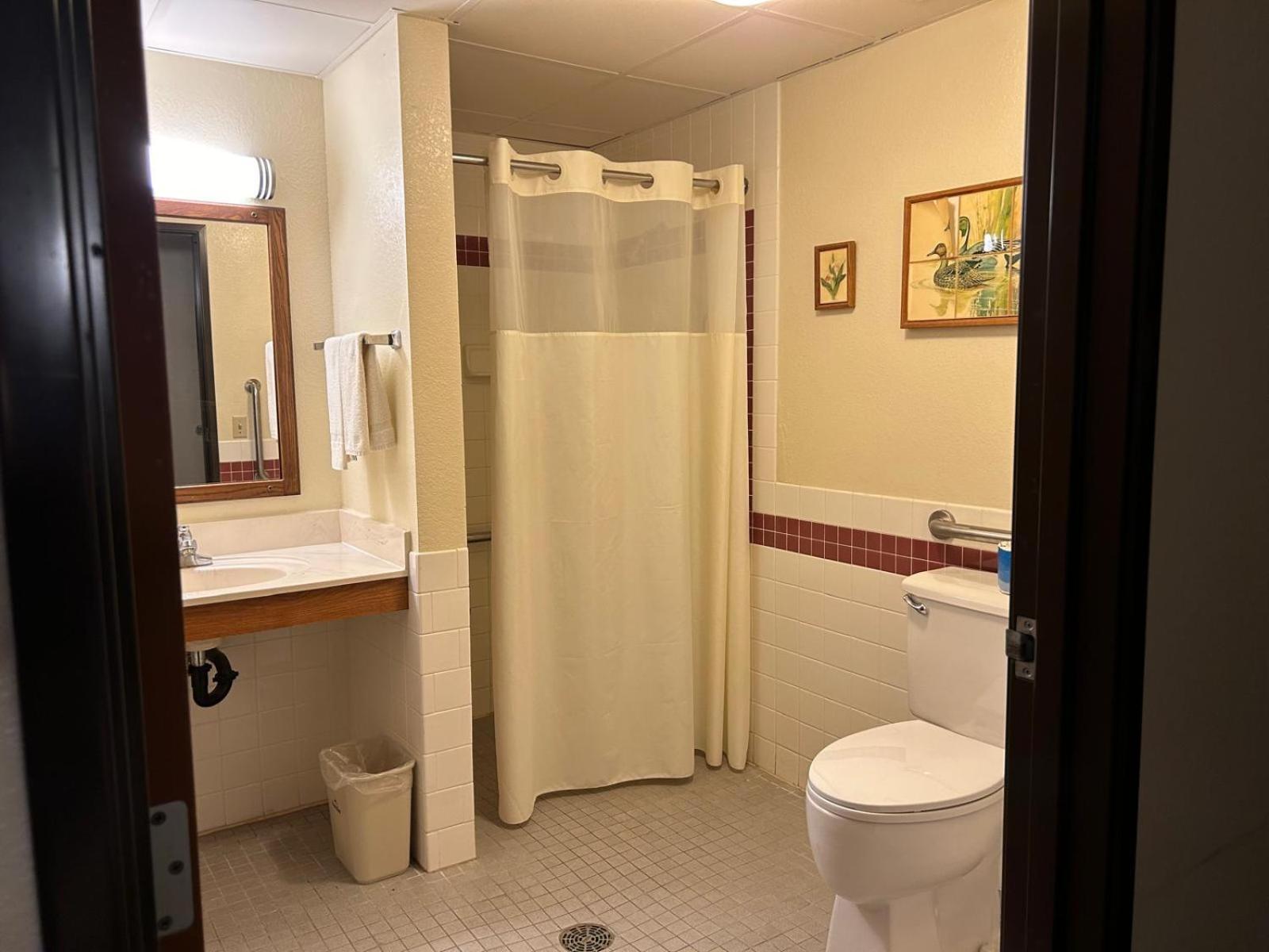 Northwoods Inn & Suites - Blackduck Extérieur photo